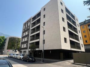 YUGOGO PETRARCA 1 - BILOCALE CON BALCONE, Trento Centro