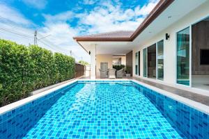 Luxury Pool Villa A18 3BR 8 Persons BBQ