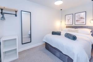 Lincoln House 2 Bedroom Buxton by Assured Stays