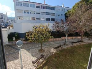 Apartment in Palmela - Close to Beaches and Mountains!