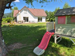 Maisons de vacances La Ribambelle - Terrain de petanque et barbecue : photos des chambres