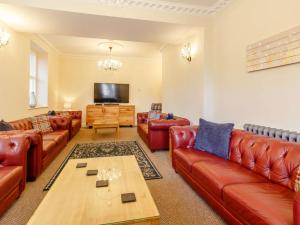 9 Bed in Buxton 57932