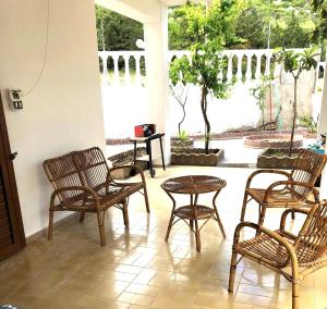 Appartamento con 2 Camere da Letto e Vista Giardino