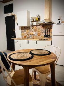 Plaza de la fuente Granadilla de Abona Tenerife sur Only Adults con terraza privada