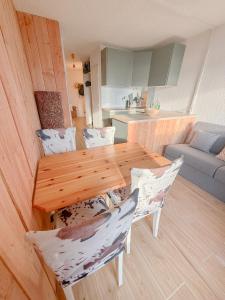 Appartements Studio le refuge du chamois : Studio - Vue sur Montagne