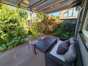 Domek u Loni - z tarasem w zacisznym centrum nad morzem z parkingiem