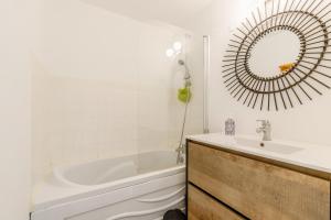 La Blanche Mer - Parking - 500m plage