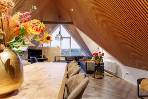 12P 6B Villa Bij Klaas Near Forest Lake