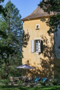 Maisons de vacances Romantic Dovecot near Saint Germain de Belves : photos des chambres