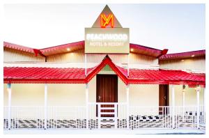 Boost Go Resort Peach-wood Nainital