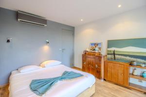 Villas CABOTS Villa Moderne Tout Confort Grand Jardin & Piscine : photos des chambres