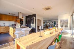 CABOTS Villa Moderne Tout Confort Grand Jardin & Piscine