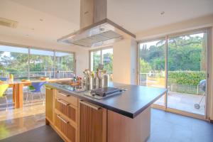 Villas CABOTS Villa Moderne Tout Confort Grand Jardin & Piscine : photos des chambres