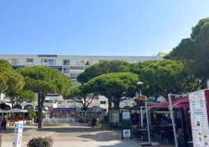 Hotels Hotel Le Carnon : photos des chambres