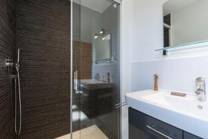 Ann LANDSCAPED & LUXE chalet 8 pers by Alpvision Résidences