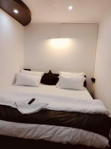 RKs HOME STAY