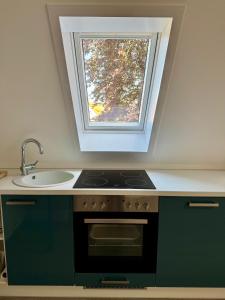 Dachgeschosswohnung Benther Berg, Contactless Check-in, free parking, Vollsaniert und Renoviert 2025