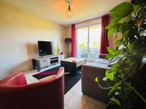 appartement en résidence privée avec piscine