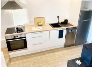 New studio 10 minutes walk from the beach