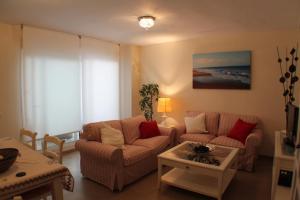 Apartamentos Poniente Espigón Piscina y zonas verdes by Alsol A01-00462