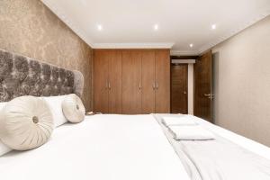 Chic 3BDR in Prime Central Location