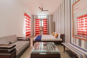 SPOT ON Sahyadri Inn