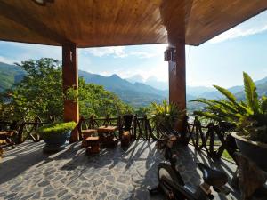 MT House With Mountain View - Sa Pa Trekking Tour