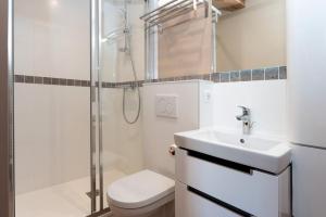 Appartements 8 - Seigneurie Fouquet - Tousquet : photos des chambres