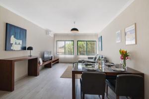 Salgados Beach House