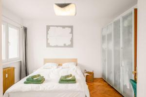 TERRA Design - Award-Winning Apartment - by Flat Manager