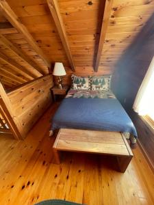 Three Bedroom Cabin room in Unity College: Sky Lodge