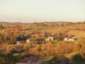 Maisons de vacances Holiday Home in Auvergne with Roofed Garden and Terrace : photos des chambres