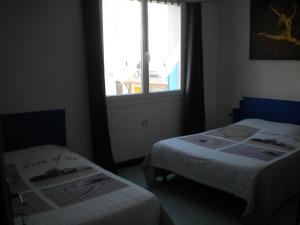 Hotels L 'Acropole : photos des chambres