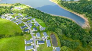 Violet Lodge, 11 Roadford Lake Lodges