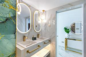 FIRST CLASS Studio Downtown Bliss Urban Gem