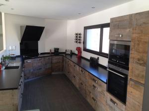 Villas VILLA AU COEUR des VIGNOBLES GRAND CRUS DE PESSAC-LEOGNAN : photos des chambres