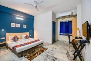FabHotel Silver Key - Near Kali ghat