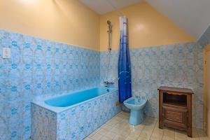 Maisons de vacances Pradic 15 personnes , Cheminee , Jardin , Plage a pied : photos des chambres