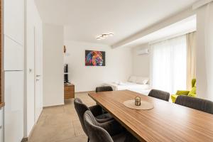 Villa SHARK 2 with a pool