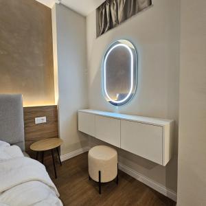 JACUZZI LIVING TIRANA center 3