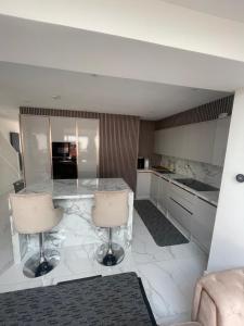 Cosy 4 bedroom house in borehamwood