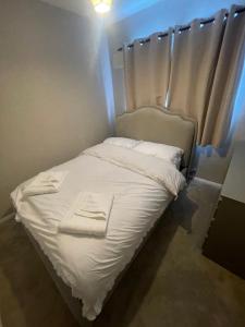 Cosy 4 bedroom house in borehamwood