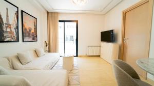 New Central and luxury In Jardin de Carthage