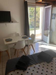 Appartements Les Studios de la Tour - Le Tournesol : photos des chambres