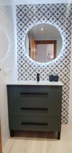 PMT25 - Penthouse Apartment - Central location