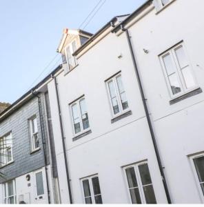 Falmouth Retreat - Family stays