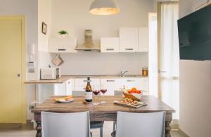 La Rosa nel Borgo - Suite con balcone e garage