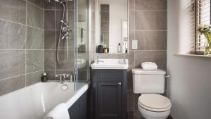 Lym House Lyme Regis central 5 bed boutique home