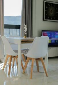 Tirana Hideaways 2 , Stunning view & Luxury