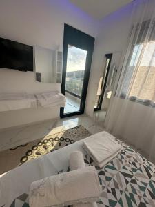 Very luxuri 2 bedroom apartment sea view